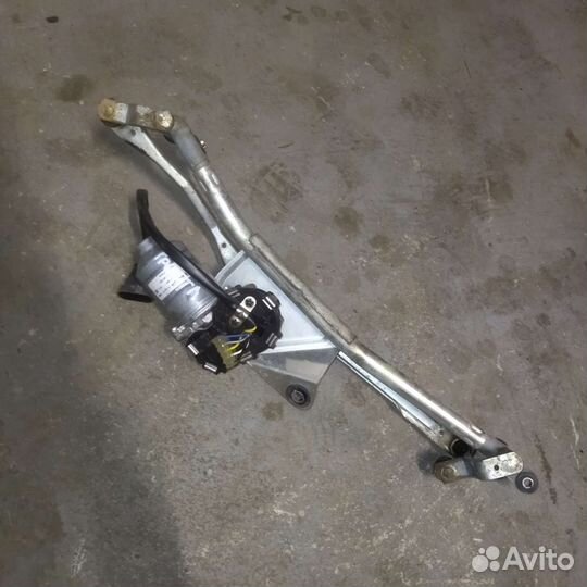 Трапеция стеклоочистителя LADA Granta