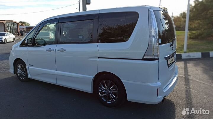 Nissan Serena 2.0 CVT, 2014, 111 000 км