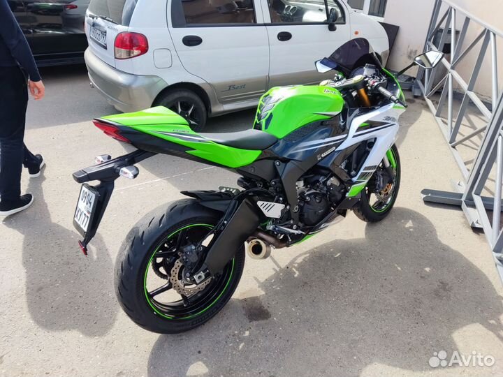 Kawasaki ZX6R 2014