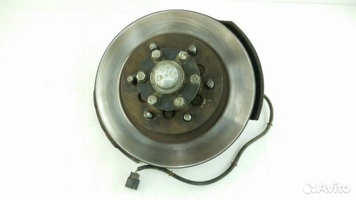 Ступица передняя левая Mitsubishi Pajero Sport