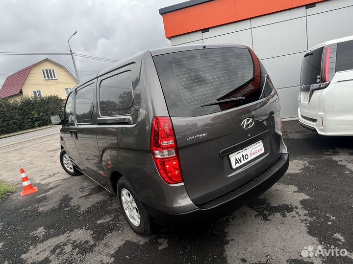 Hyundai Grand Starex 2.5 МТ, 2012, 260 000 км