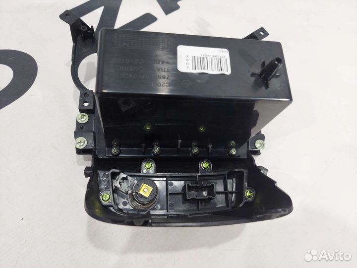 Ящик передней консоли SsangYong Actyon New