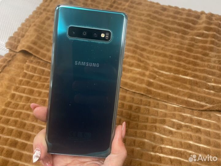Samsung Galaxy S10 plus