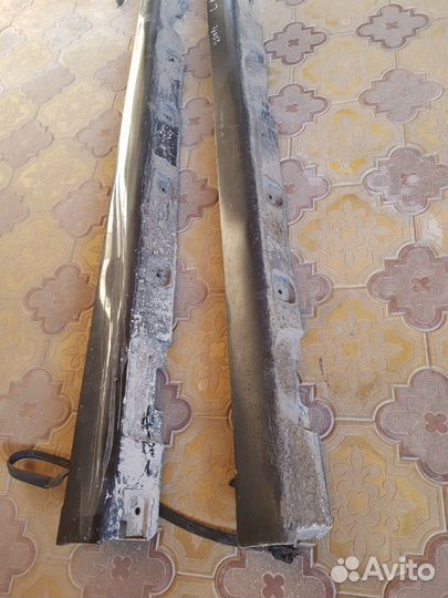 Накладки порогов на Cadillac bls