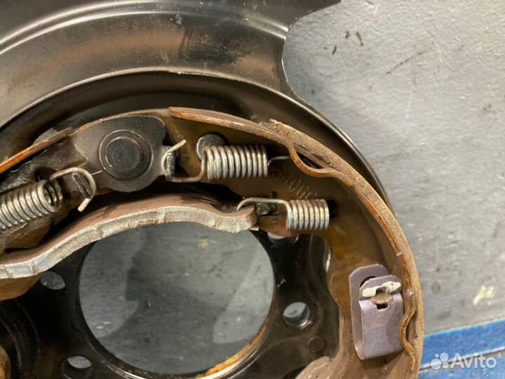 Механизм ручника левый Subaru Xv GP