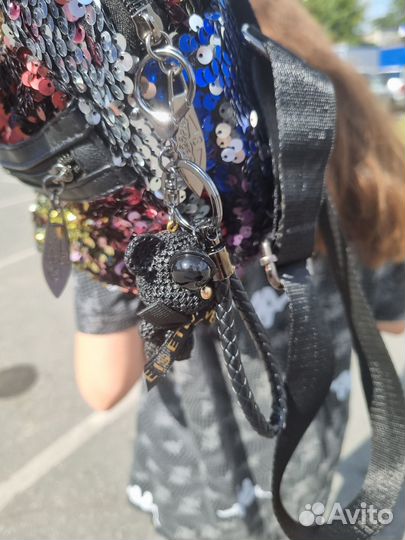 Продам брелок