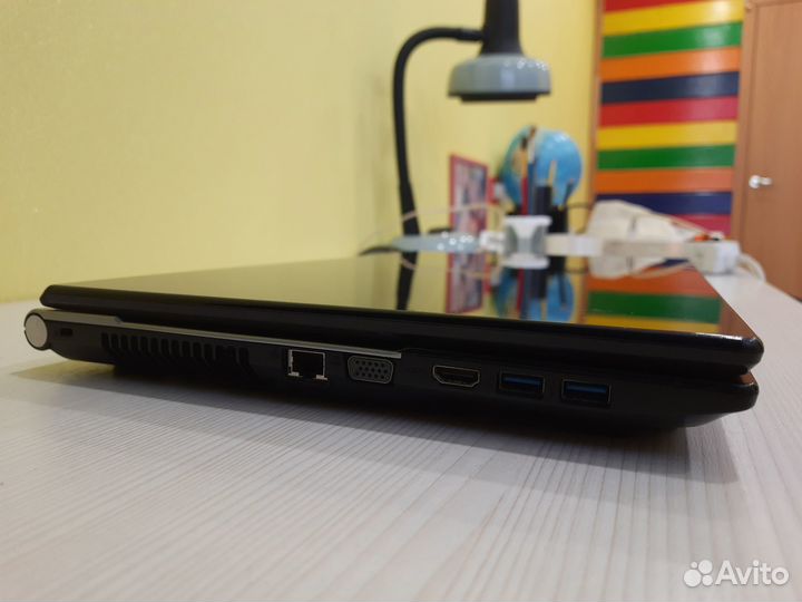 Ноутбук 17.3 Acer Aspire v3-771g