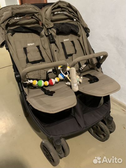 Прогулочная коляска для двойни