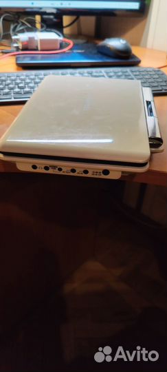 Портативный DVD плеер и Телевизор Toshiba