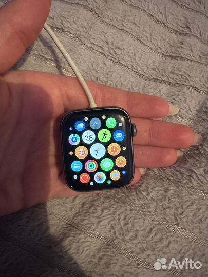 Часы apple watch 5 44 mm nike