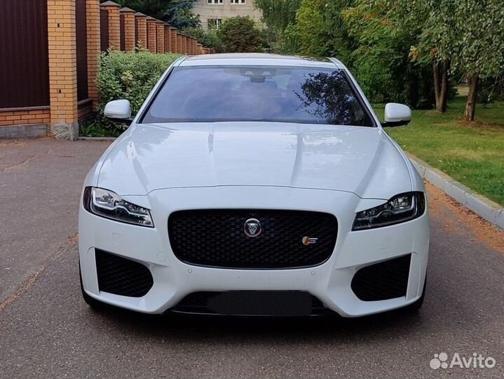 Jaguar XF, 2016