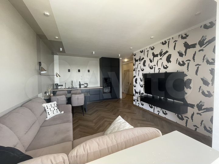 3-к. квартира, 69 м², 8/18 эт.