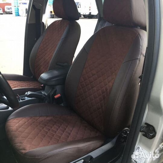 Автомобильные чехлы на Ford Focus 2 (2005-2011)