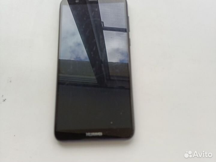 HUAWEI P Smart, 3/32 ГБ