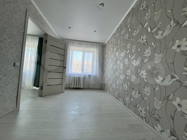 2-к. квартира, 45 м², 3/4 эт.