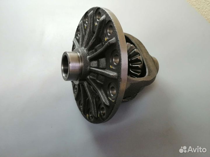 Дифференциал заднего редуктора Hyundai Starex H-1