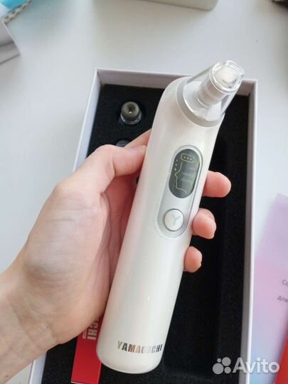 Прибор для вакуумной чистки и пилинга лица