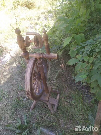 Прялка деревянная старинная