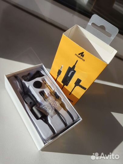 Петличный микрофон maono