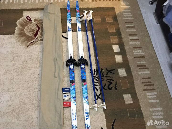 Беговые лыжи