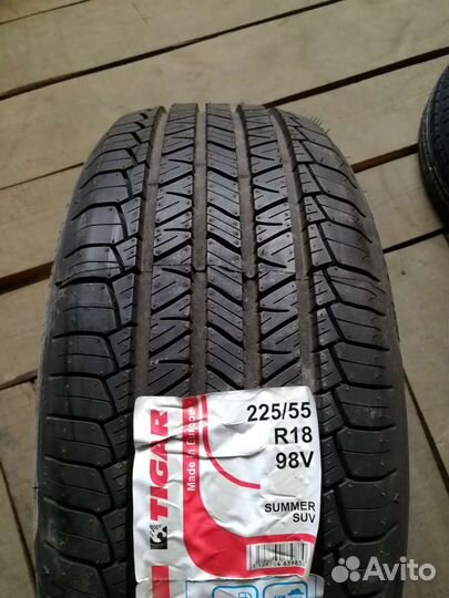 Ikon Tyres Nordman S2 SUV 225/55 R18