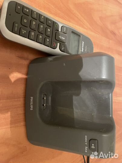 Домашний телефон philips