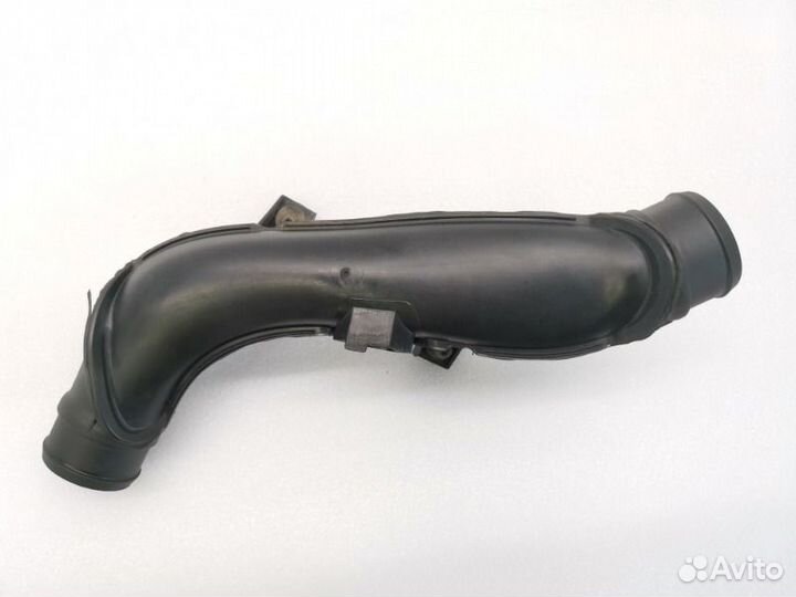 Патрубок Skoda Octavia A5 1.8 cdab 2010