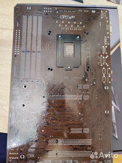 Сокет 1155, Z77, Xeon 1240v2 (i7 3770),16гб