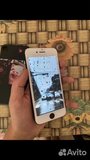 iPhone 7, 32 ГБ
