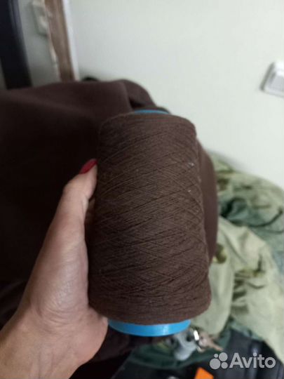 Продам молнии, нитки,фурнитуру