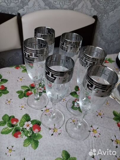 Бокалы для шампанского