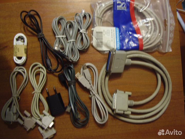 Кабели, шнуры, зарядные устройства