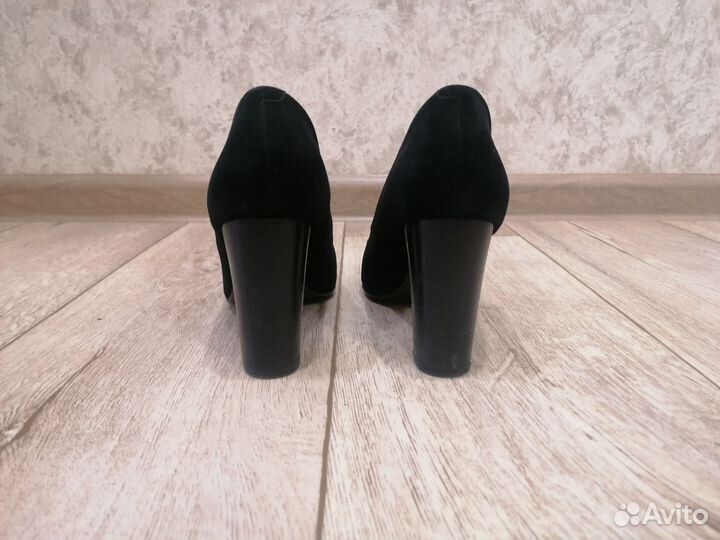 Туфли женские 37 размер натуральная замша черные