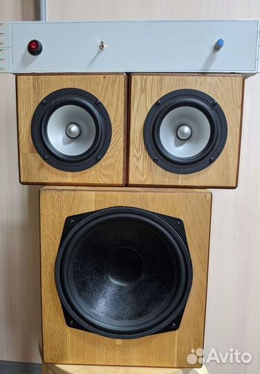 Студийные мониторы Super Cubes PRO + сабвуфер