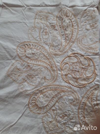 Наволочки на подушки,2шт,с вышивкой,хлопок