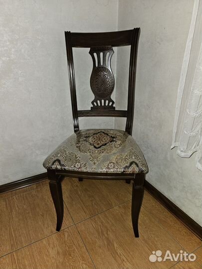 Стулья
