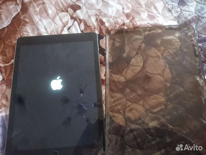 iPad air A1474 16 гб