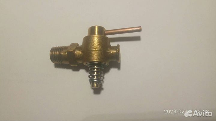 Кран сливной