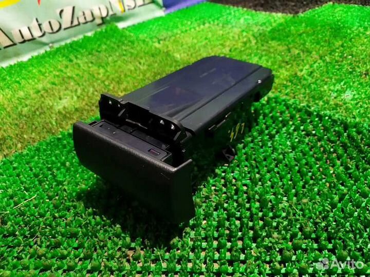 Подстаканник Toyota Hilux, Hilux Pick Up