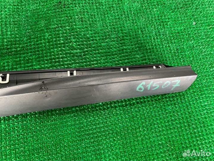 Молдинг двери прав. зад. Lexus Nx200t, NX200, NX30