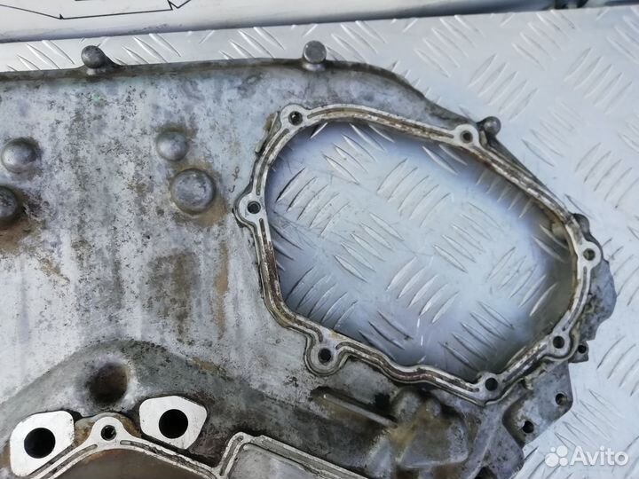 Крышка двигателя Nissan Maxima A32 VQ30 95г