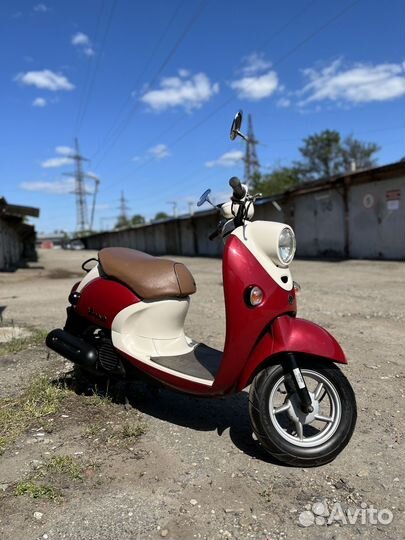 Скутер yamaha Vino 4t