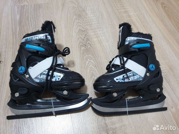 Коньки хоккейные