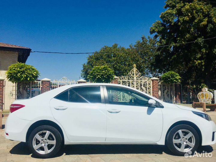 Toyota Corolla, 2015