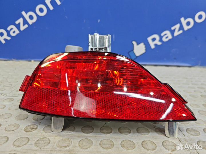 Фонарь противотуманный задний правый Renault Logan