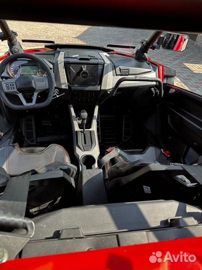 Продам багги polaris Rzr Pro Xp Premium