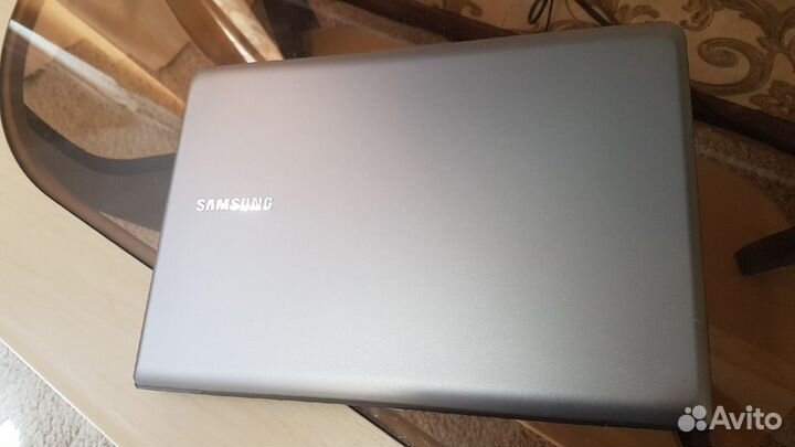 Как Новый Ультрабук Samsung (Ssd + Geforce 2-Gb)