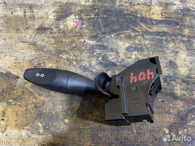 Переключатель поворотников Ford Fusion Арт. 404