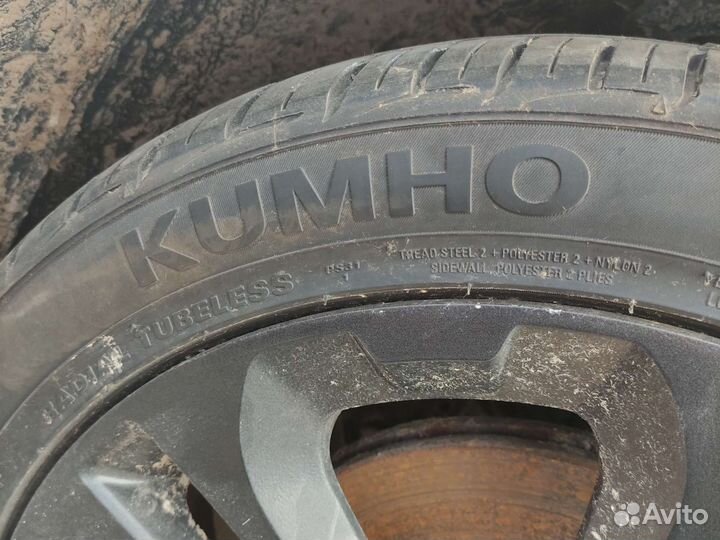 Kumho Ecsta PS31 225/45 R17 94W
