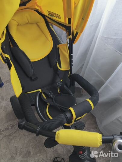 Детский велосипед с родительской ручкой